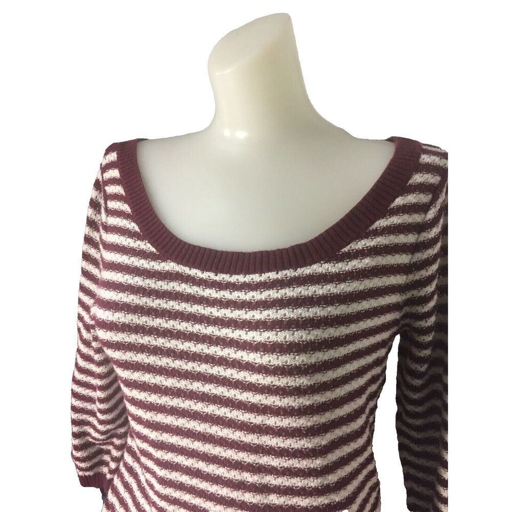 Quicksilver Women’s Pullover Knit Red White Sweater Size Small